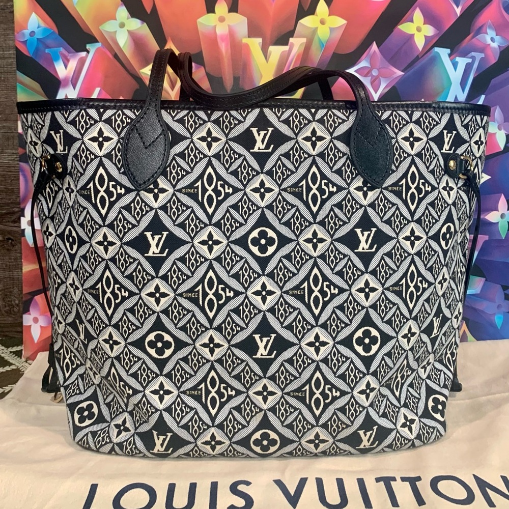 💯 Auth Louis Vuitton Neverfull MM Since 1854 Bag ONLY in Gris/Gray Color